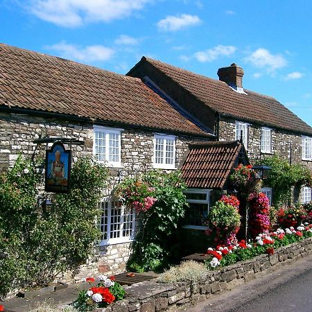 The Carpenters Arms Hotel Pensford Buitenkant foto