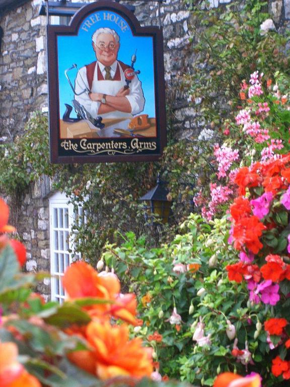 The Carpenters Arms Hotel Pensford Buitenkant foto