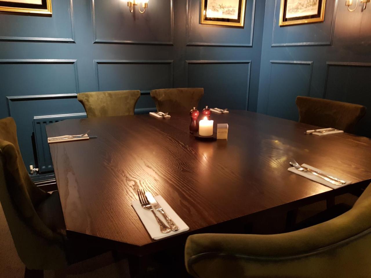 The Carpenters Arms Hotel Pensford Buitenkant foto